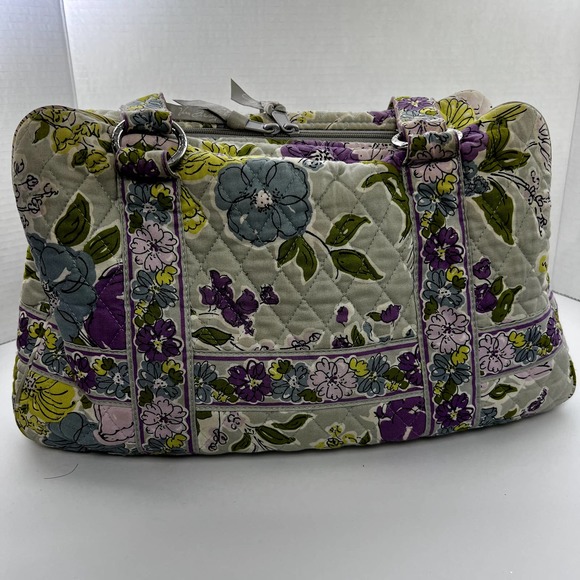Vera Bradley Handbags - Vera Bradley multicor floral purse